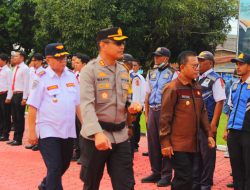 Sambut Natal 2023 dan Tahun Baru 2024, Polres Toba Gelar Pasukan Operasi Lilin
