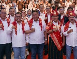 Poltak Sitorus Usulkan Perbaikan Jalan Provinsi di Kabupaten Toba