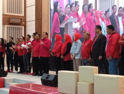 Christin Novalia Simanjuntak Nobar Debat Capres Bersama Ormas, Tokoh Agama, dan Caleg DPRD Kabupaten Bekasi