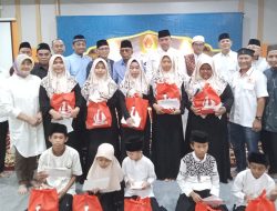 Gelar Acara Bukber, KONI Kota Bekasi Santuni Anak Yatim Piatu