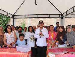 2 Ton Beras Tersaji di Pasar Murah Balige Kabupaten Bupati Toba