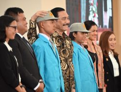 Luhut Binsar Pandjaitan Kukuhkan 188 Siswa Angkatan XIII SMA Unggul Del