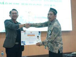 Pemkab Bekasi Berikan Penghargaan kepada RT/RW Pemenang Lomba Kampung Bersih 2024