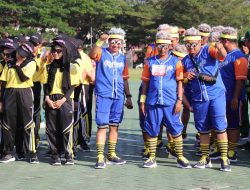 Sambut Hari Jadi Kabupaten Bekasi ke-74, Adu Kostum dan Yel-yel Warnai Lomba Gerak Jalan Antar Instansi Pemkab Bekasi