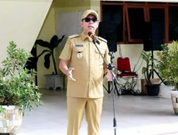 Pimpin Apel Pagi di Dinas Kesehatan, Bupati Taput: Kebersihan Adalah Cerminan Profesionalisme