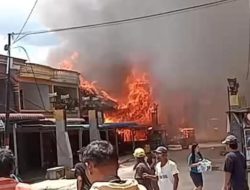 Puluhan Rumah dan Toko di Pasar Muara Tapanuli Utara Hangus Dilalap Sijago Merah