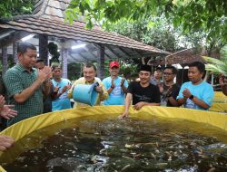 Wakil Wali Kota Bekasi Harris Bobihoe Dukung Usaha Sektor Perikanan Air Tawar
