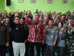 Buka Kegiatan Pembinaan Linmas Bekasi Selatan, Tri Adhianto: Linmas Garda Terdepan Penjaga Wilayah