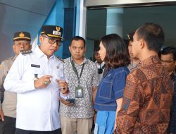 Bupati Taput Sambut Kunjungan Kerja Wakil Menteri Pariwisata di Bandara Silangit