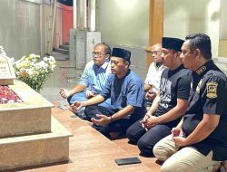 Penuh Doa dan Haru, Bupati Bekasi Ade Kunang Hadiri Haul ke-4 Bupati Eka Supria Atmaja