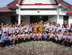 Wakil Bupati Taput Pimpin Rapat Staf di Perumda Mual Natio, Tekankan Peningkatan Layanan
