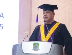 Hadiri Wisuda Sekolah Lansia 2025, Wali Kota Bekasi Apresiasi Semangat dan Produktivitas Para Lansia