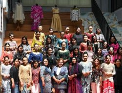 Meriah, Dinas Kopenaker Humbahas Gelar Lomba Fashion Show Tingkat SMP