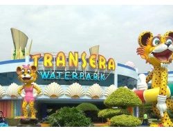 Transera Waterpark dan PWI Bekasi Raya Gelar Donor Darah