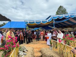 Wakil Bupati Toba Ajak Warga Katolik Santa Maria Bunda Allah Aek Natolu Gotongroyong