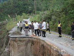 Gubernur Sumut: Jalan Batas Toba-Labura Dikerjakan Tahun 2026