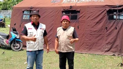 DPC PDI Perjuangan Kabupaten Bekasi Dirikan Posko Dapur Umum Bantu Distribusikan Makanan Bagi Korban Banjir