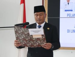 Lantik Pejabat Eselon Dua, Bupati Toba: Kinerja Setiap Pejabat akan Selalu Dievaluasi