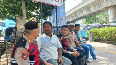 Ditsamapta Polda Metro Jaya Gelar Imbauan Kamtibmas di Blok M Dalam Operasi “Sikat Jaya 2025”