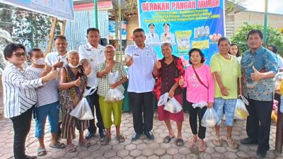 Sekda Toba Buka Kegiatan Gerakan Pangan Murah di Kecamatan Silaen