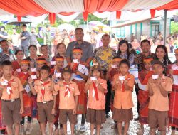 BuKa Desa di Lobu Hole, Bupati Toba Janjikan Perbaikan Jalan Tahun 2026