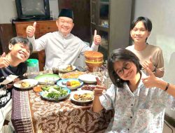 Tak Melulu Galau, Fajar Sadboy Tampil Religius di Lagu Ramadhan 2026  Bersama Jenderal Dudung Abdurachman