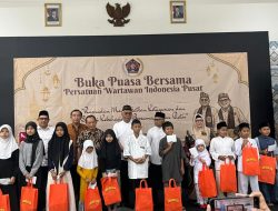 Perkuat Solidaritas dan Kepedulian Sosial, PWI Pusat Buka Puasa Bersama Yatim Piatu