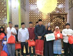 Wali Kota Bekasi Hadiri Tarawih Keliling di Masjid Jami Nurul Ikhwan, Sampaikan Perkembangan Tata Kelola Kota