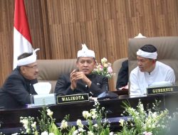 Gubernur Jawa Barat KDM Hadiri Paripurna HUT Kota Bekasi ke 29