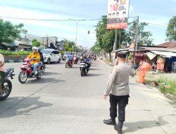 Demi Mudik Aman, Polisi dan TNI Bersinergi Atur Lalu Lintas di Kalijaya