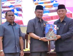 Plt Bupati Bekasi Dukung Pembentukan Raperda Perlindungan Guru ‎