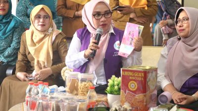 Ketua TP PKK Kota Bekasi Monitoring 6 SPM di Posyandu Kenari, Dorong Edukasi Vaksinasi dan Transformasi Layanan Terintegrasi