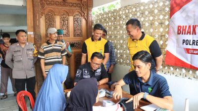Polres Metro Bekasi Kota Gelar Baksos dan Pemeriksaan Kesehatan Gratis untuk Warga