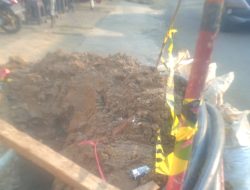 Mutu Proyek Perpipaan Perumda TP Bekasi Dipertanyakan Warga, Digali Lalu Diuruk Kembali Tanpa Penjelasan