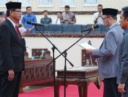 Resmi Dilantik Lewat PAW, dr Ferry Parluhutan Sirait Duduki Kursi DPRD Kabupaten Bekasi Periode 2024–2029