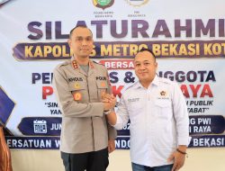 Kapolres Putu Kholis Silaturahmi ke PWI Bekasi Raya, Perkuat Sinergi Kamtibmas, Informasi dan Sosial