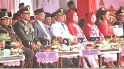 HUT RI ke-81, Plt Bupati Bekasi Serahkan Remisi Bagi 1.110 Warga Binaan Lapas Cikarang