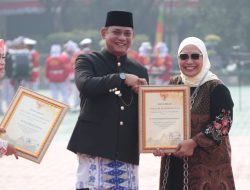 Aktif Dukung Program Pembangunan Daerah, CCEP Raih Penghargaan dari Pemkab Bekasi