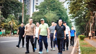 Situasi Jakarta Aman, Menkopolkam, Kapolda, dan Pangdam Jaya Olahraga Bersama di GBK