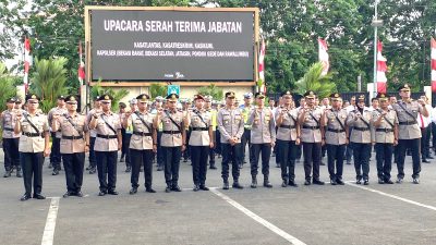 Kapolres Metro Bekasi Kota Pimpin Sertijab Pejabat Utama dan Kapolsek