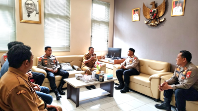 Jaga Jakarta On The Spot, Kapolsek Pondok Gede Perkuat Sinergi dengan Kecamatan
