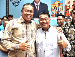 KADIN Kota Bekasi Dukung Penuh Tri Adhianto Berkantor di RW, Dana Lingkar Keren Jadi Pemantik Ekonomi Warga