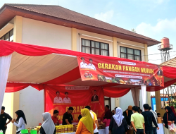 DKPPP Kota Bekasi Gelar Gerakan Pangan Murah di Ciketing Udik, Warga Antusias Borong Sembako