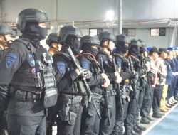 Perkuat Keamanan Warga Binaan, Lapas Bekasi Gelar Razia Gabungan Bersama APH