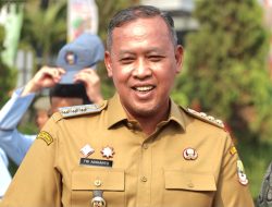 Wali Kota Bekasi Dorong UMKM dan ASN Kembali Berbelanja di Pasar Lewat Program Gebrak Pasar