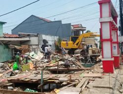 Aktivis Desak Penanganan Banjir Dilanjutkan Hingga Kabupaten Bekasi, Pemkot Bekasi Tertibkan Bangunan Liar di Tanah Apit