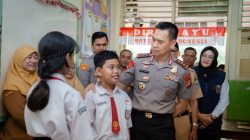 Kapolda Metro Jaya Ajak Siswa Biasakan Tertib dan Saling Peduli