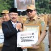 Dorong Peningkatan Keterbukaan Informasi Publik, Pemkot Bekasi Serahkan Penghargaan Hasil Monev PPID 2026