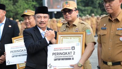 Dorong Peningkatan Keterbukaan Informasi Publik, Pemkot Bekasi Serahkan Penghargaan Hasil Monev PPID 2026