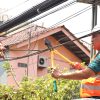 Wali Kota Bekasi Kembali Potong Kabel Udara Semrawut di Jalan Pangeran Jayakarta Sepanjang 3 Kilometer